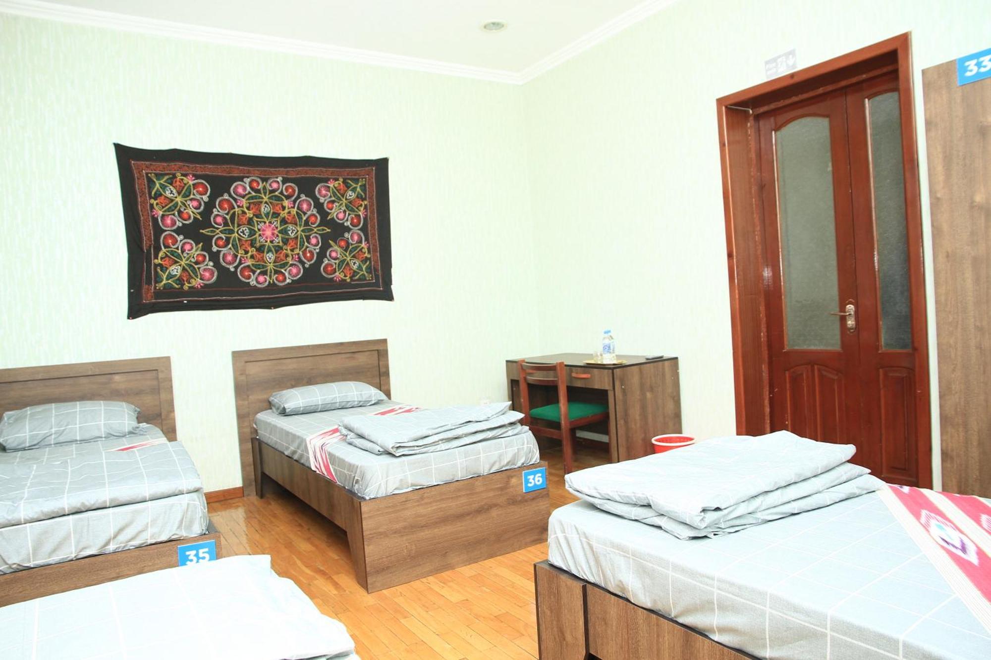 Yellow Hostel Dushanbe Exterior foto