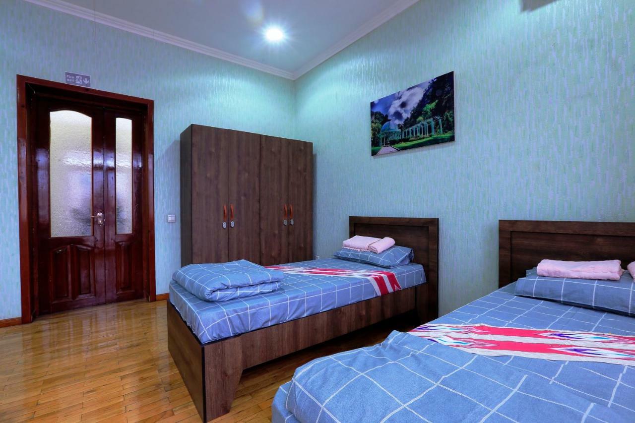 Yellow Hostel Dushanbe Exterior foto